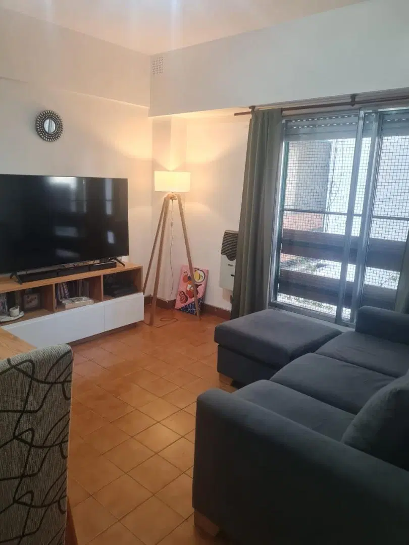 Departamento 2 ambientes en venta en Avellaneda 2