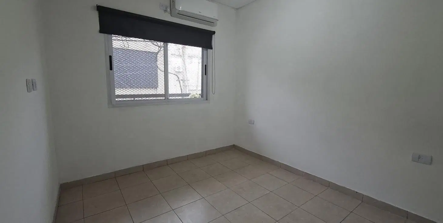 Departamento 2 ambientes en venta en Avellaneda 1