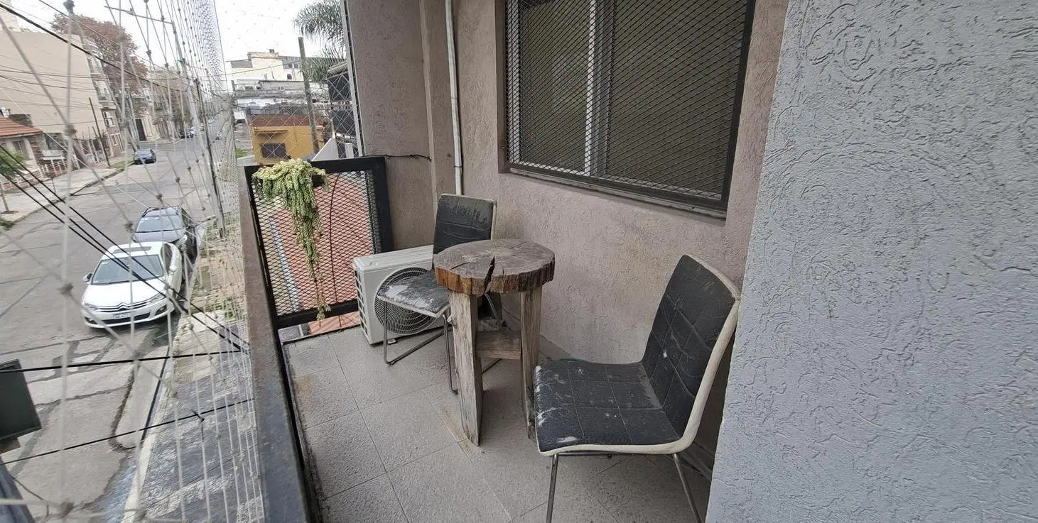 Departamento 2 ambientes en venta en Avellaneda 8
