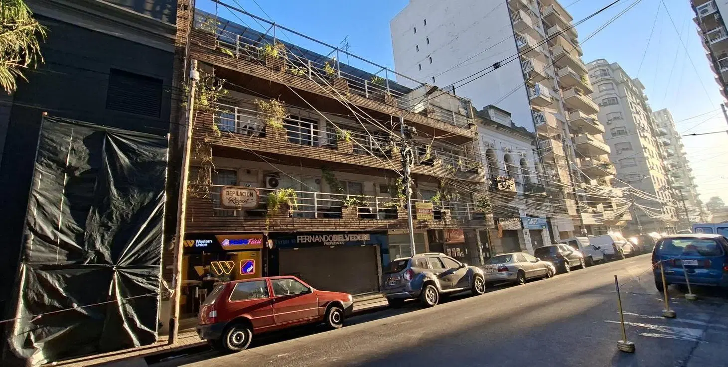 Oficina en alquiler en Avellaneda 3