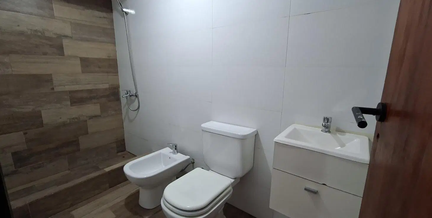 Departamento 2 ambientes en Venta en Wilde 8