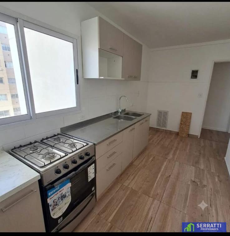 Foto de Departamento en alquiler 4 ambientes en Avellaneda, imagen 3