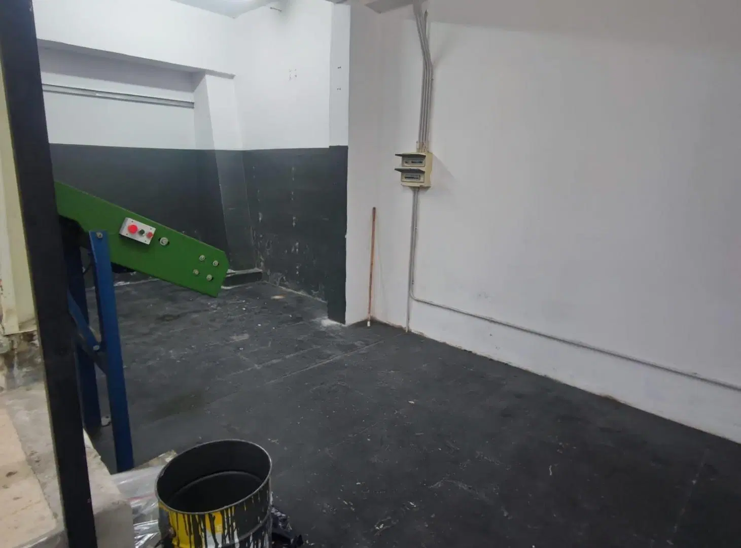 Depósito 100 m² en Plaza Colón! 2