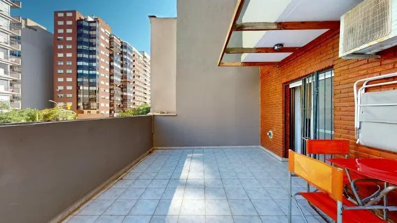 Depto con 60 m² de terraza! 5