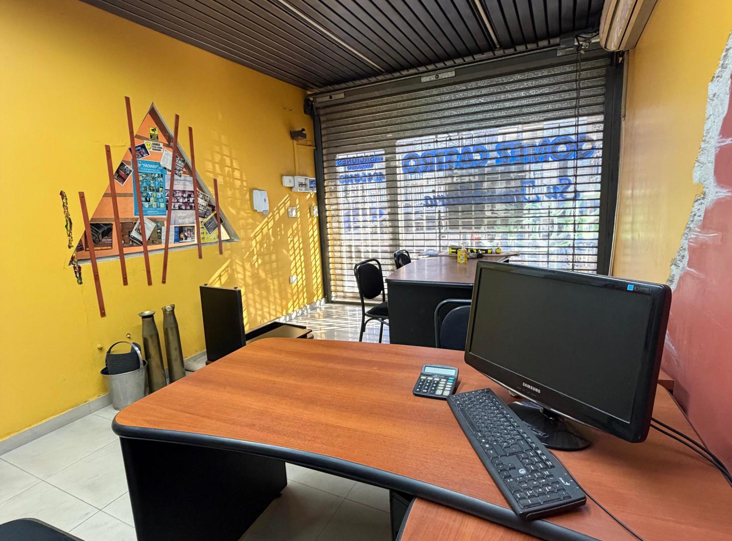 Foto de Local comercial en alquiler en Liniers, imagen 3