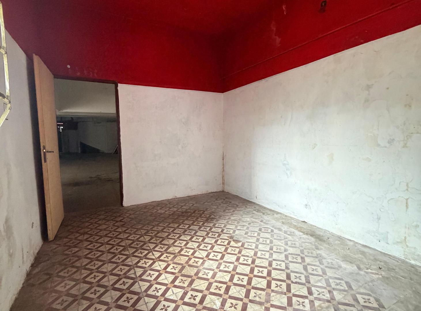 Foto de DEPÓSITO COMERCIAL EN VENTA EN PARQUE AVELLANEDA, imagen 4