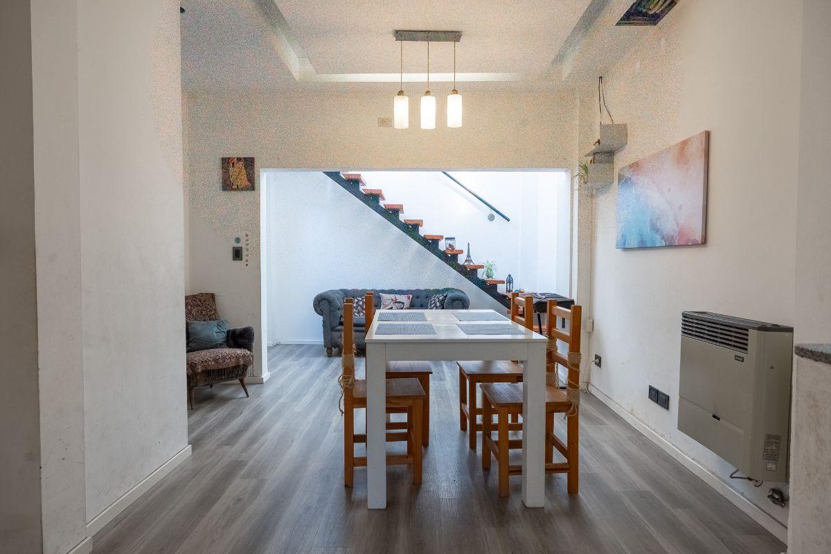 Foto de PH 3 AMBIENTES EN VENTA EN MONTE CASTRO/ VELEZ SARSFIELD CON TERRAZA, imagen 2