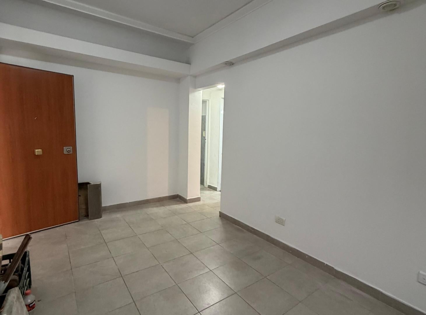 Foto de Departamento en Alquiler en Liniers 2 ambientes, imagen 3