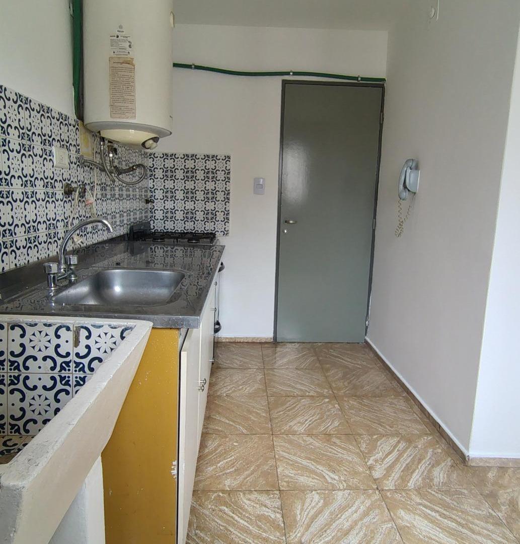 Foto de DEPARTAMENTO DE 2 DORMITORIOS CON COCHERA – SOBRE LA CAÑADA, imagen 5