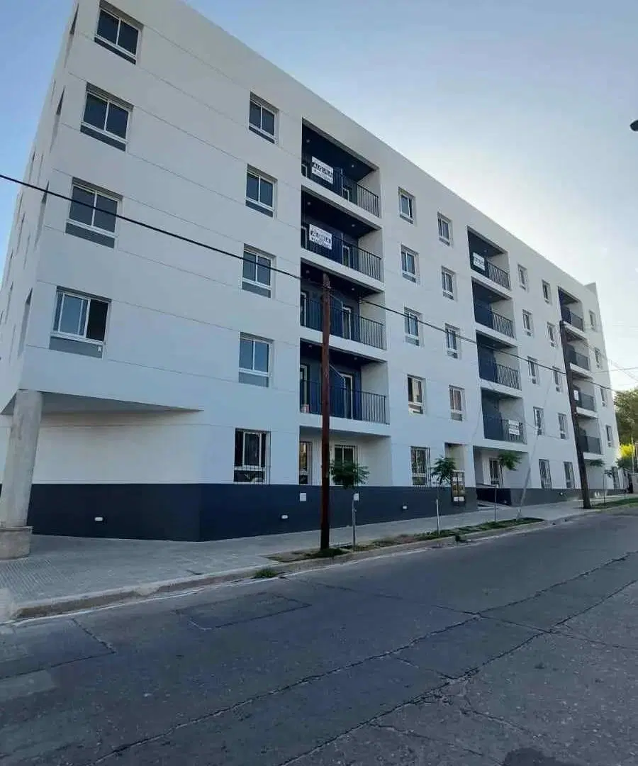 DEPARTAMENTO CON EXCELENTE RENTABILIDAD Y UBICACIÓN! 4