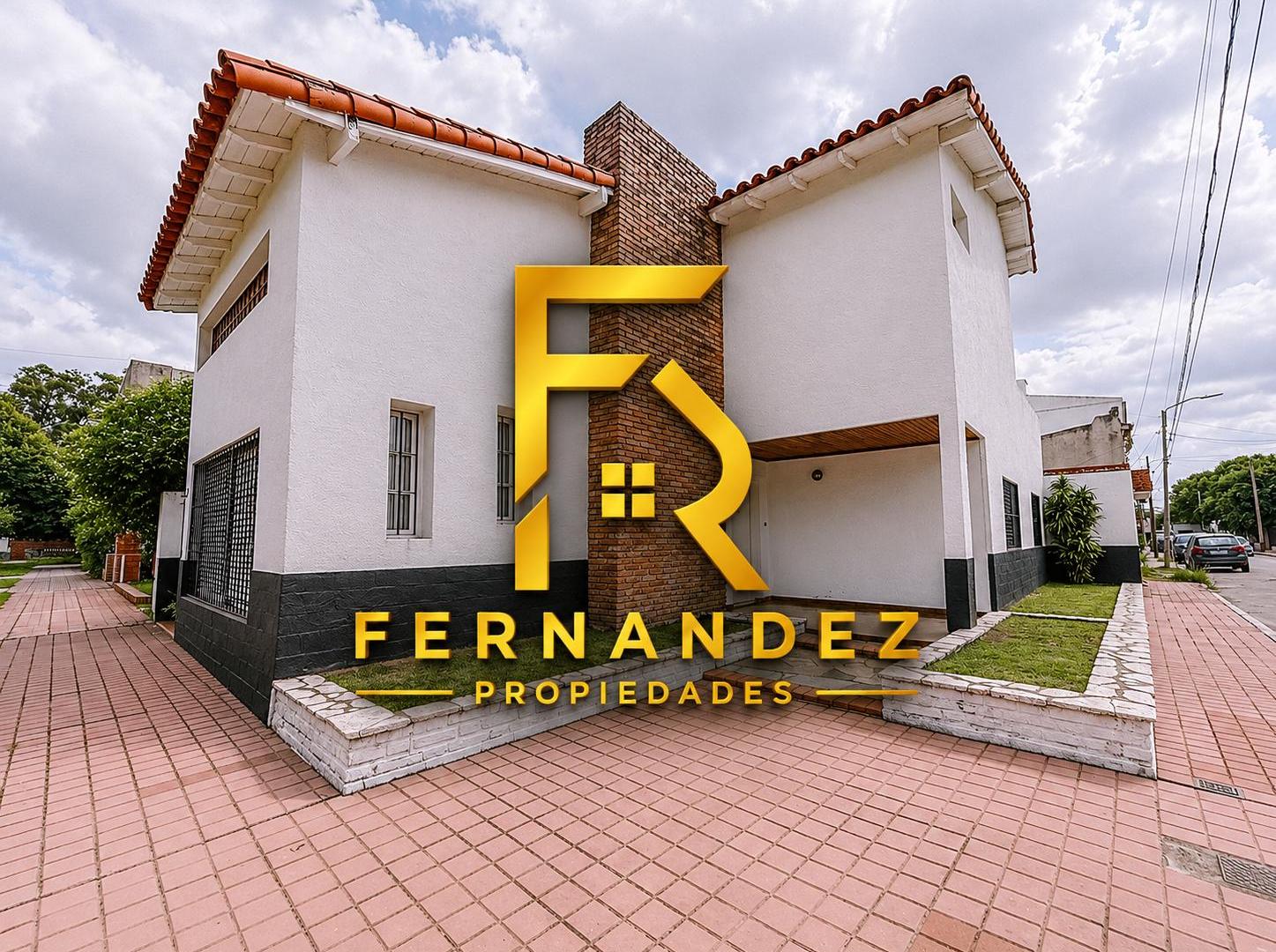 Casa 5 ambientes. | French al 900
