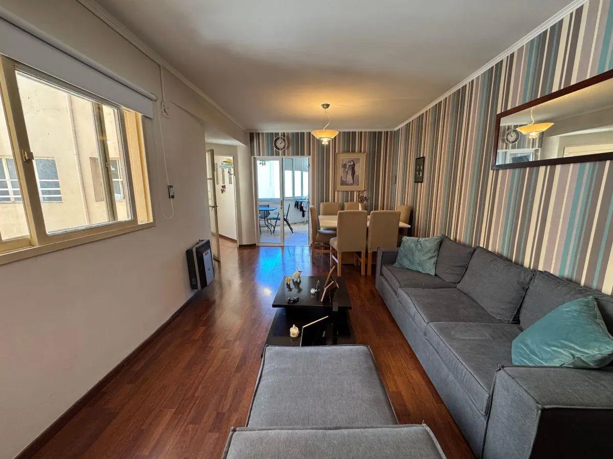 Departamento 2 dormitorios con cochera - Zona Parque Urquiza 1
