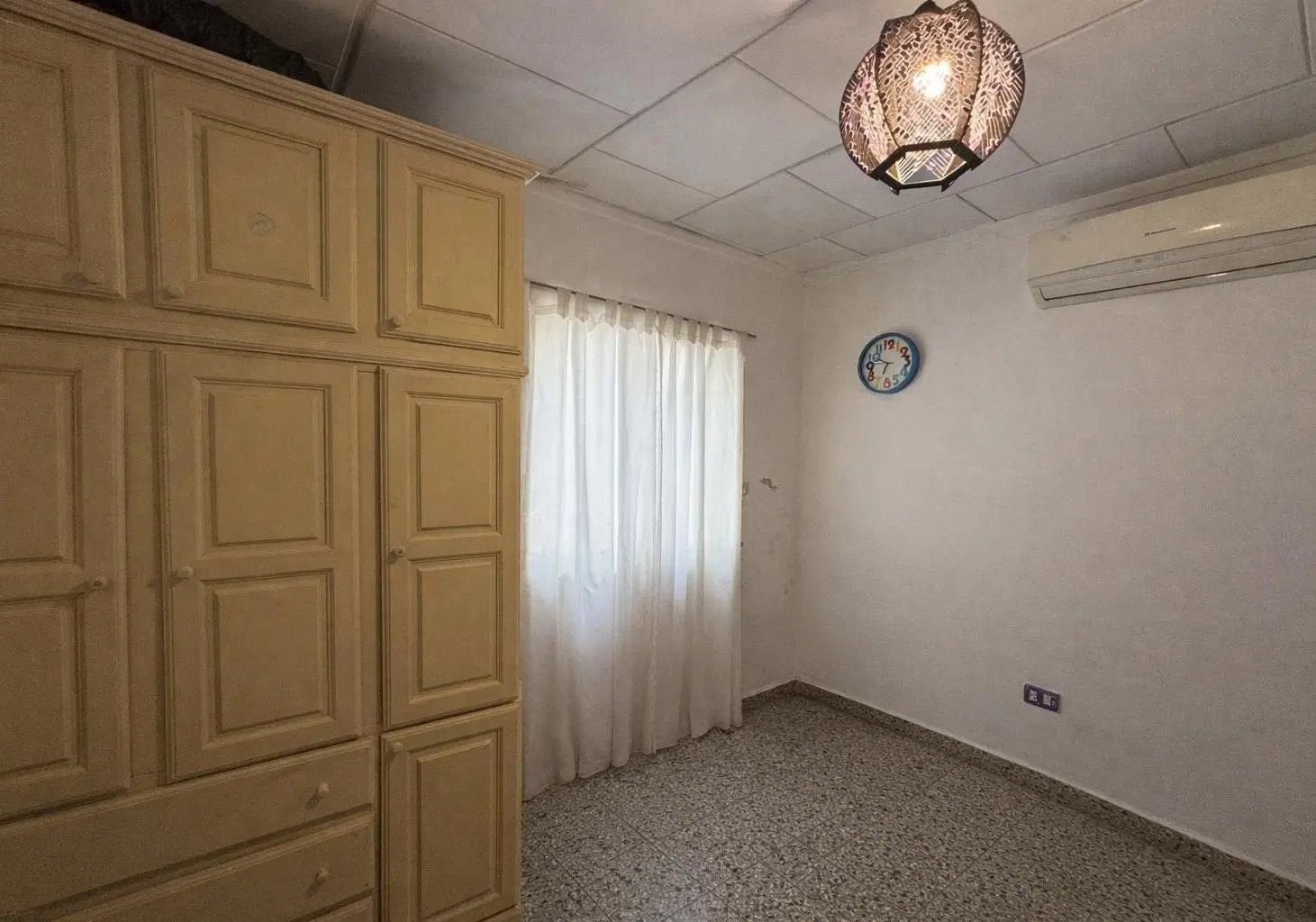 CASA 2 DORMITORIOS | COCHERA Y PATIO | ZONA Alte Brown y Gdor. Crespo 2