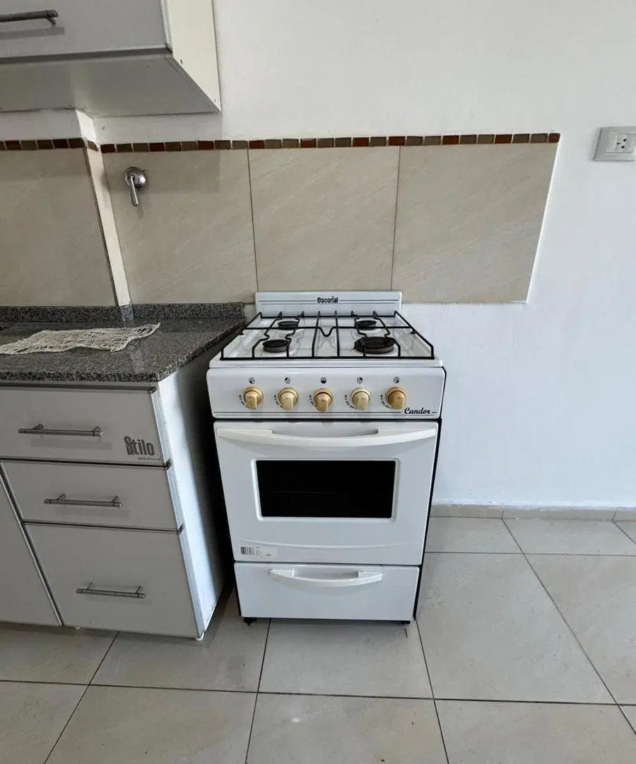 DEPARTAMENTO 1 AMBIENTE | BALCÓN | ZONA FACULTADES 4