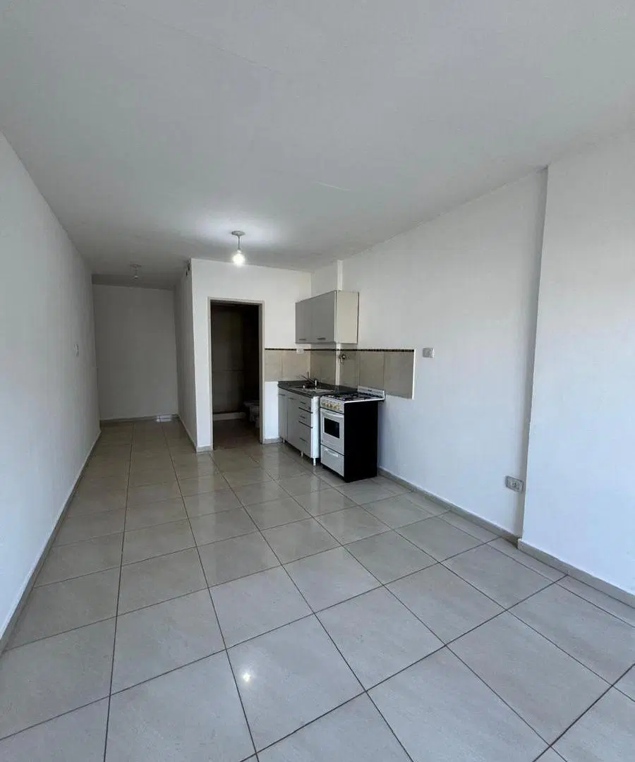 DEPARTAMENTO 1 AMBIENTE | BALCÓN | ZONA FACULTADES 3