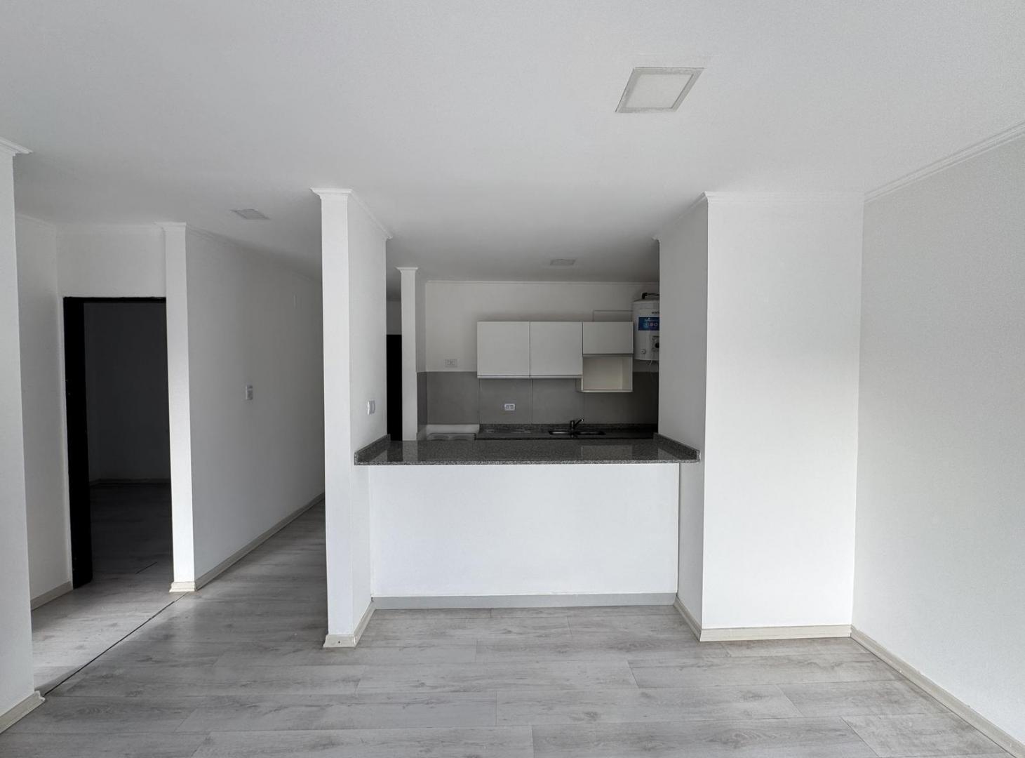 Foto de DEPARTAMENTO 2 DORMITORIOS | ZONA PARQUE URQUIZA, imagen 2
