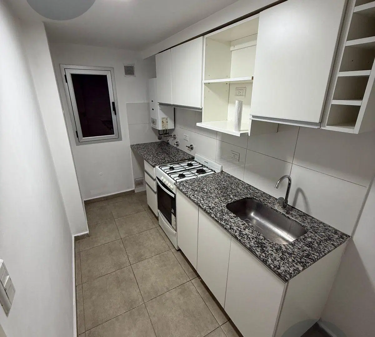 DEPARTAMENTO DE UN DORMITORIO FRENTE A LA RIBERA CON DOS BALCONES 5
