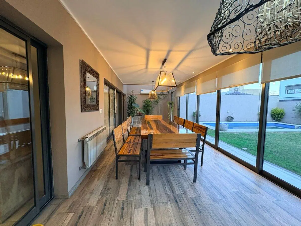 EXCLUSIVA CASA EN VENTA BARRIO CHACRA DEL NORTE 5