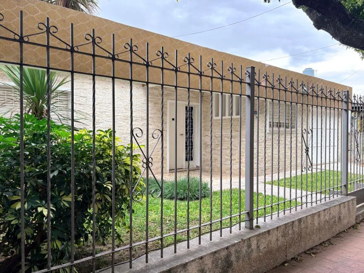 CASA TRES DORMITORIOS APTA CREDITO 4