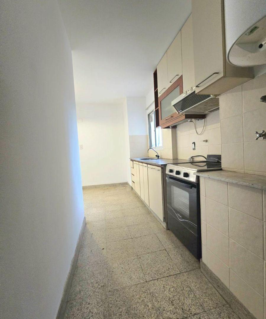 Foto de TUCUMAN Y E. RIOS Departamento de 2 dormitorios en alquiler, imagen 1