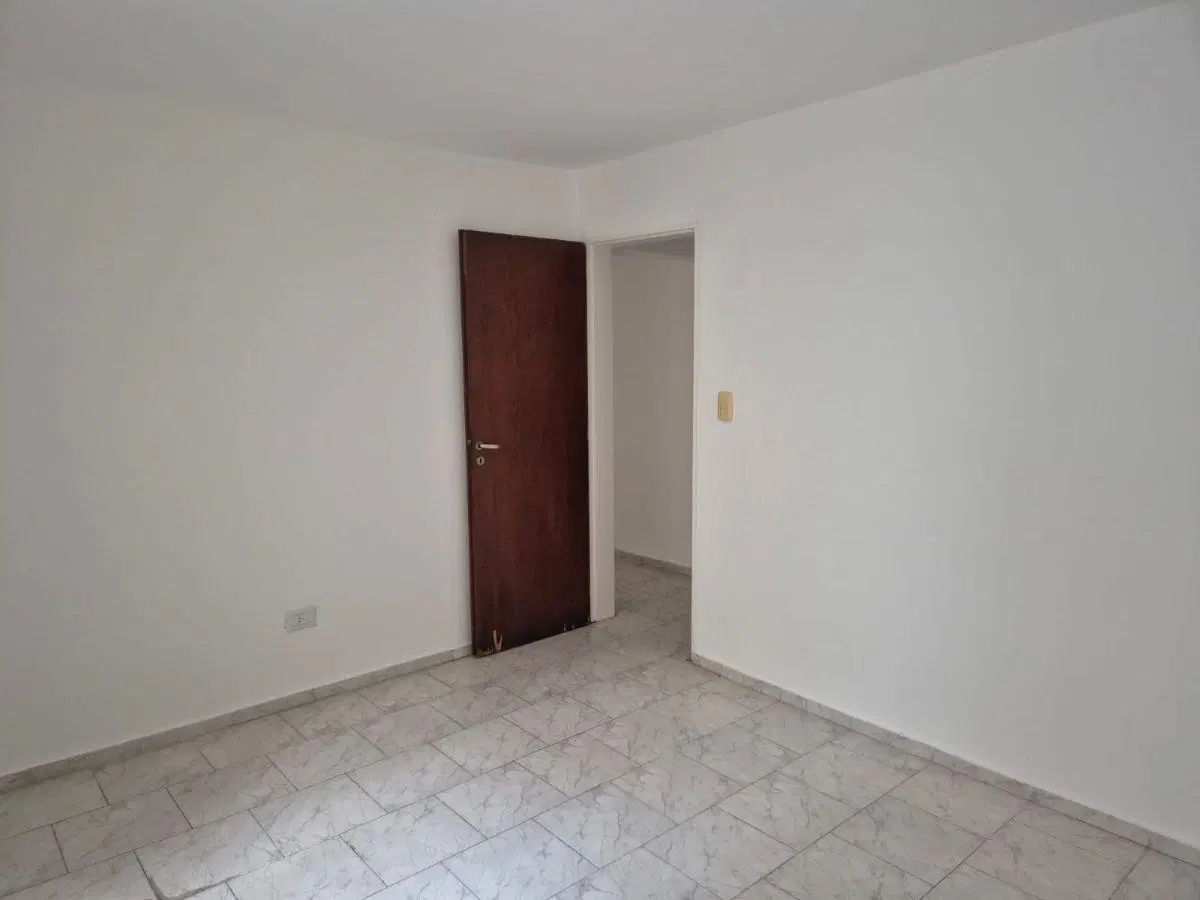 DEPARTAMENTO DE 1 DORMITORIO EN ZONA CENTRO 2