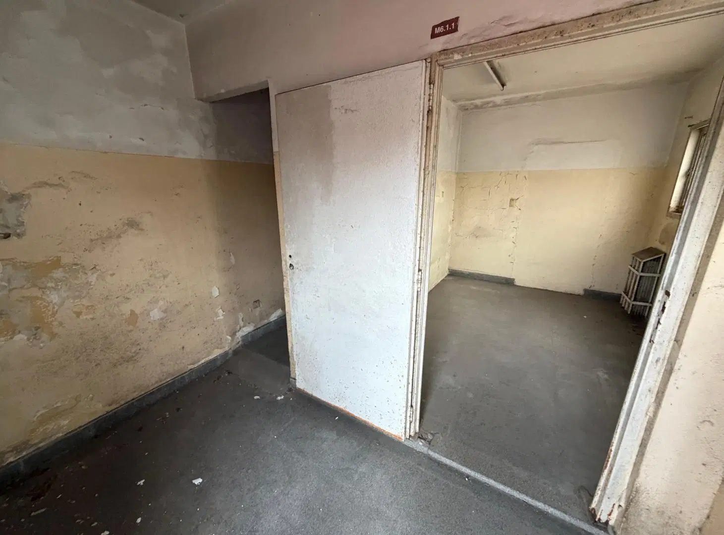 Excelente Propiedad. Lote de 885 m2. Para reciclar Clinica/Geriatrico. Ideal Inversor. 5
