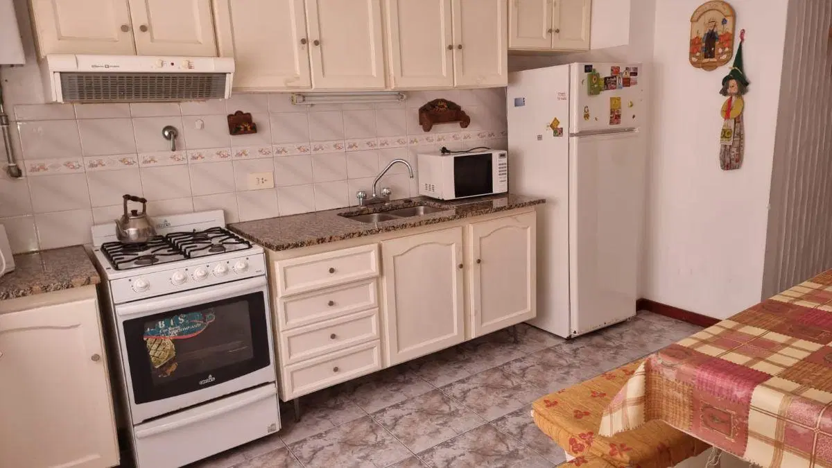 Excelente Departamento TRIPLEX. Pleno Centro. Frente al Mar. Villa Gesell. 5
