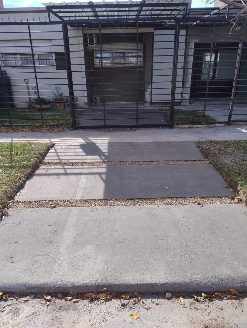 Foto de Casa en venta 3 dormitorios Apta Crédito -B° Valle Cercano -, imagen 1