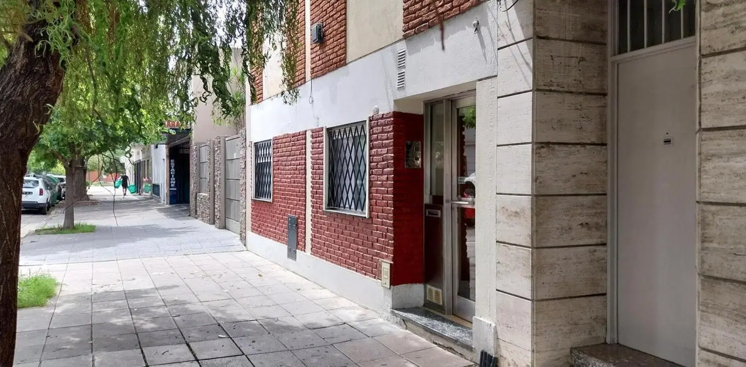 Departamento en Pompeya 4