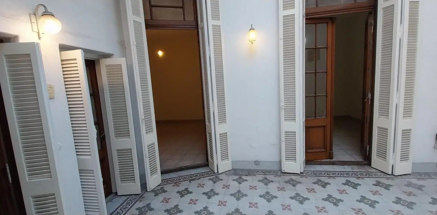 Departamento PH de 2 ambientes, pb con patio. Sin expensas. 5