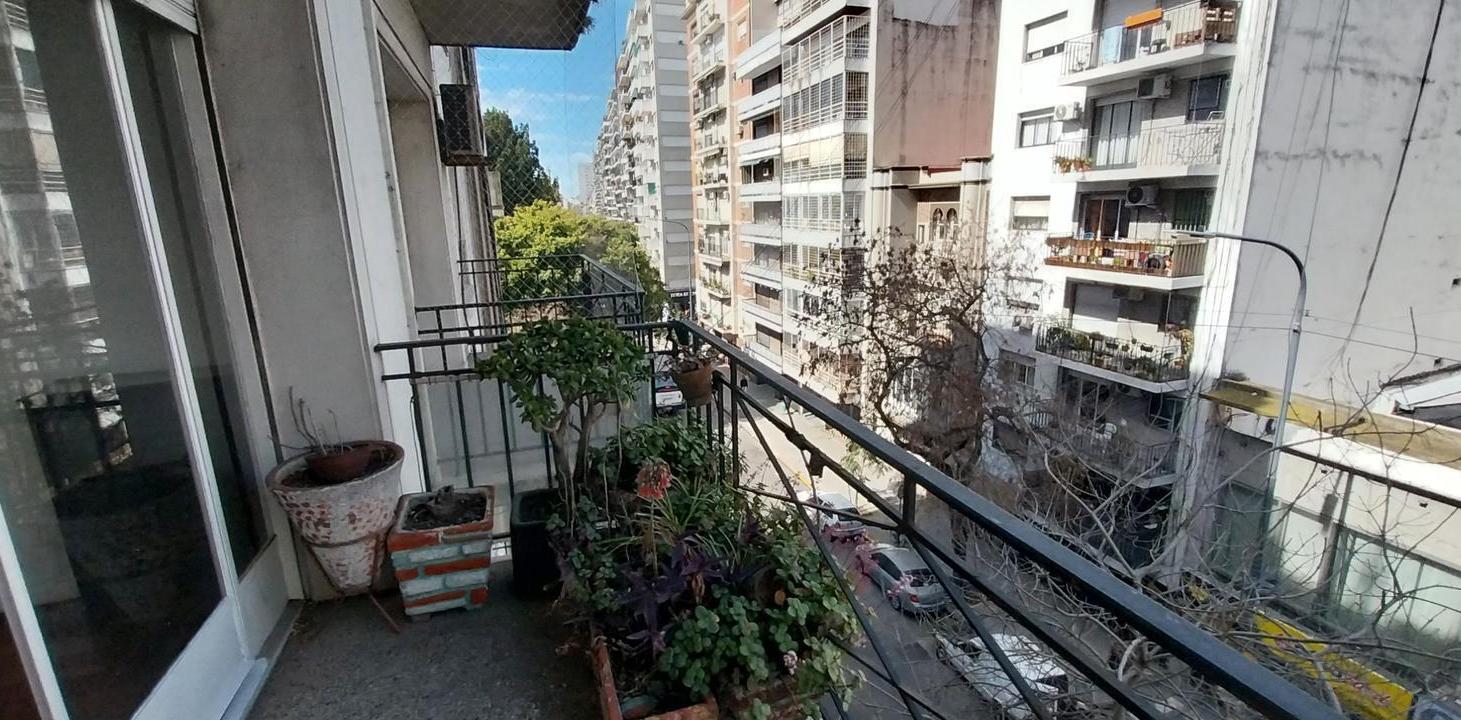 Foto de Departamento 4 Ambientes al frente con balcón., imagen 4