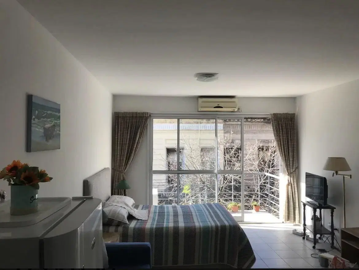 DEPARTAMENTO MONOAMBIENTE-BALVANERA-ALQUILER TEMPORAL 8