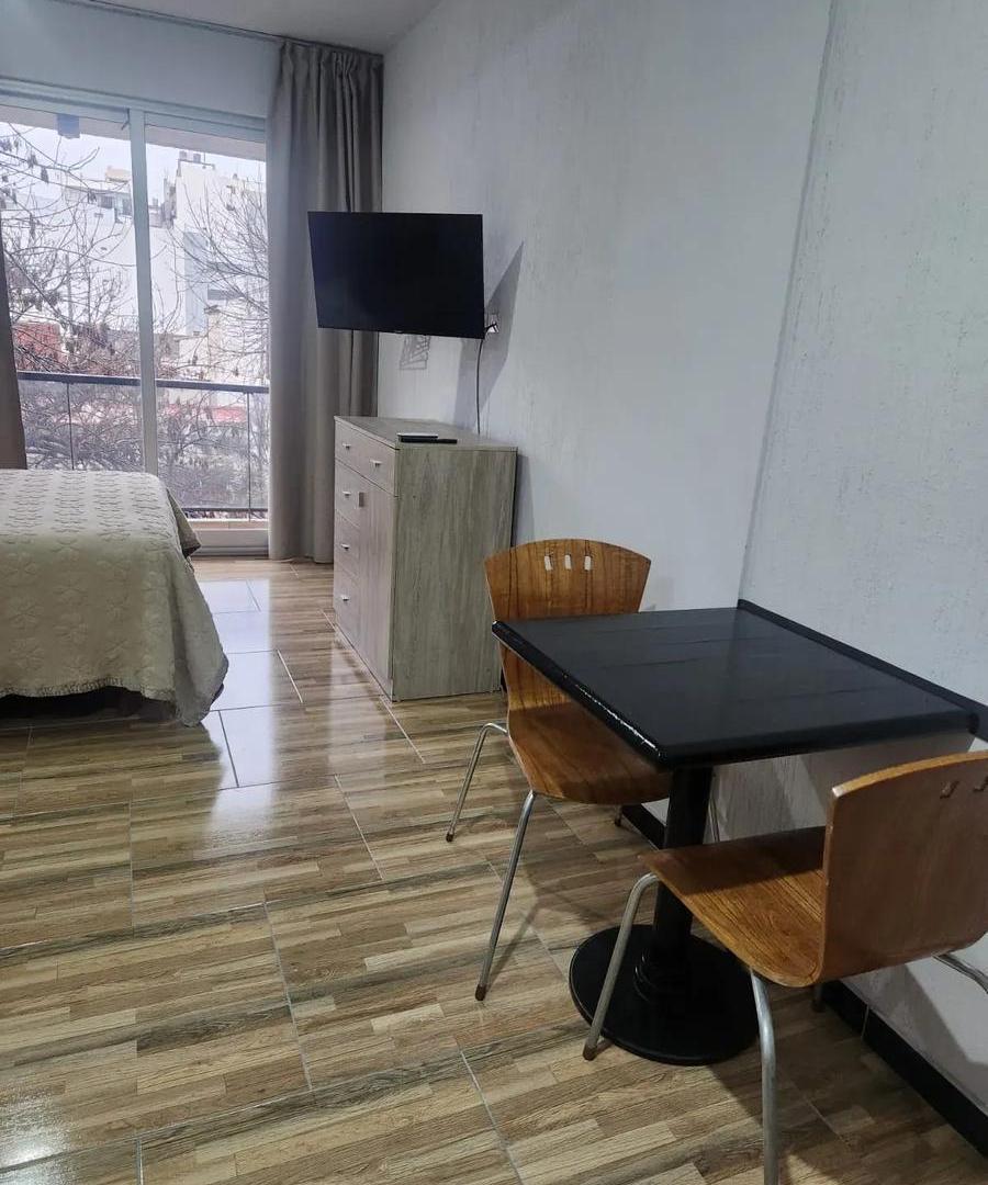 Foto de DEPARTAMENTO MONOAMBIENTE-ALMAGRO-ALQUILER TEMPORAL, imagen 5