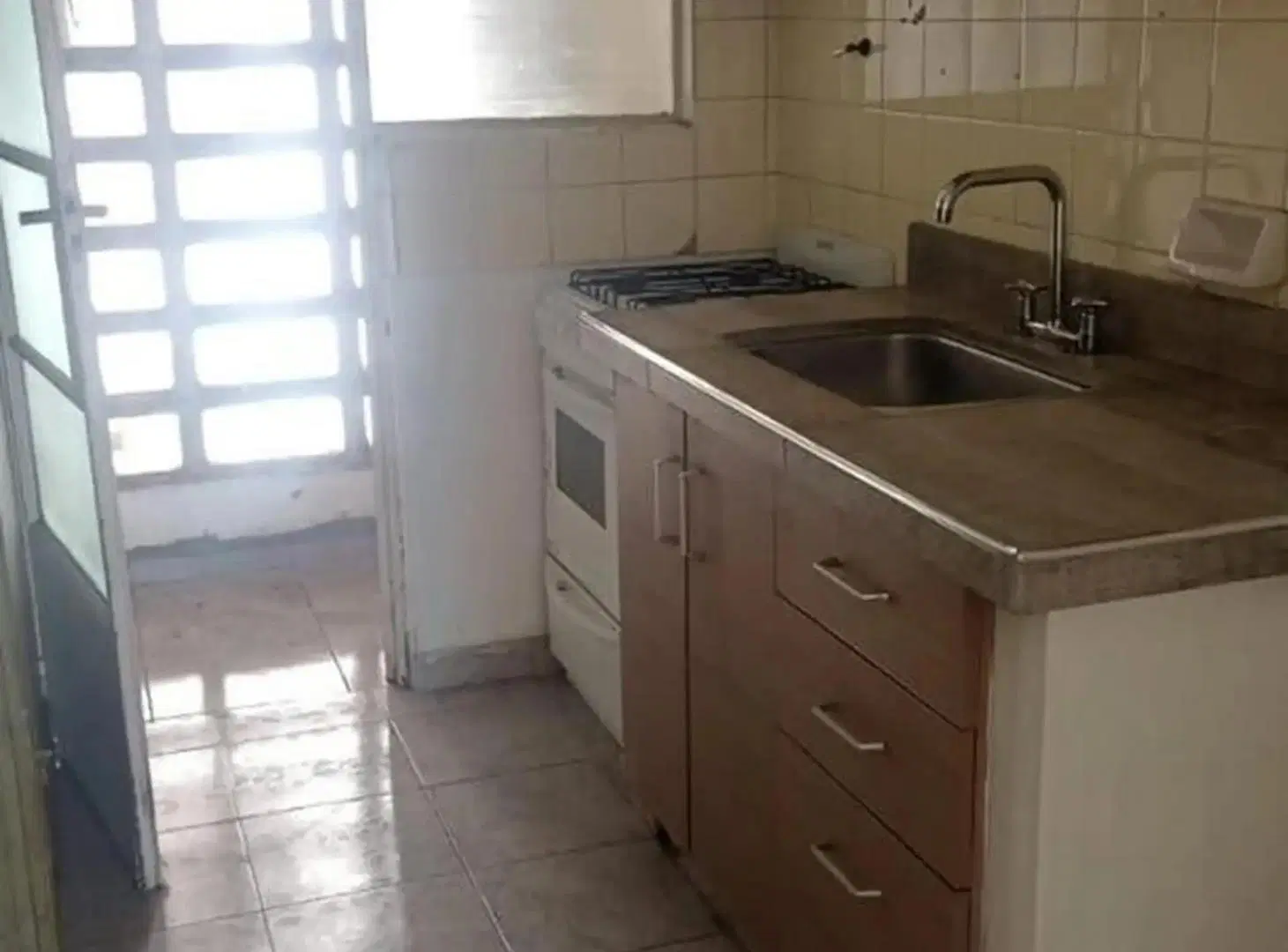 Venta de departamento en Pellegrini 2 dormitorios 4