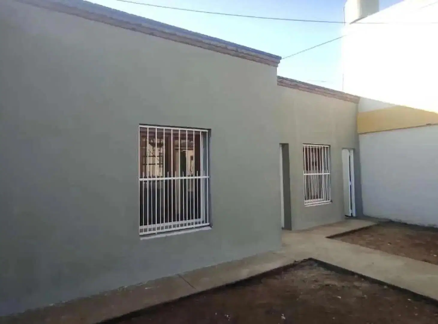 Casa en Rosario, un dormitorio en amplio terreno 4