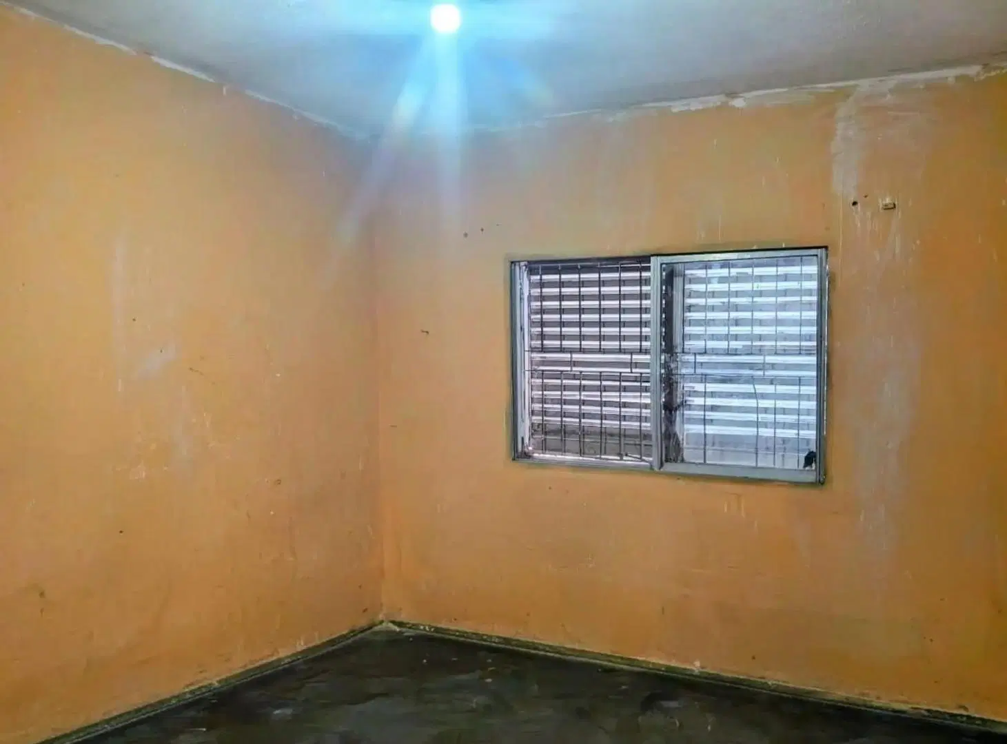CASA EN BARRIO CENTRO 4