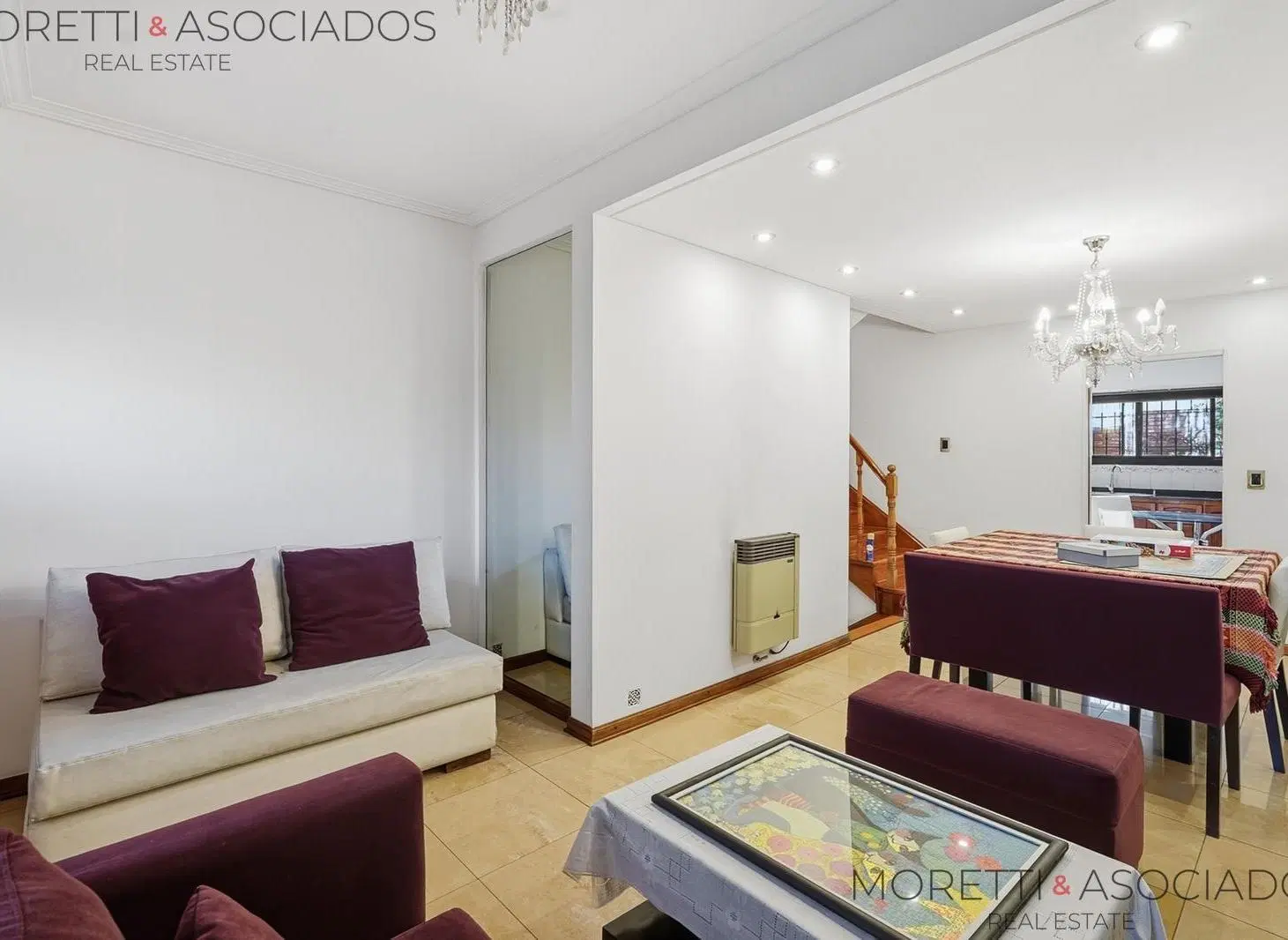 Triplex 4 ambientes cochera y patio en Venta 4