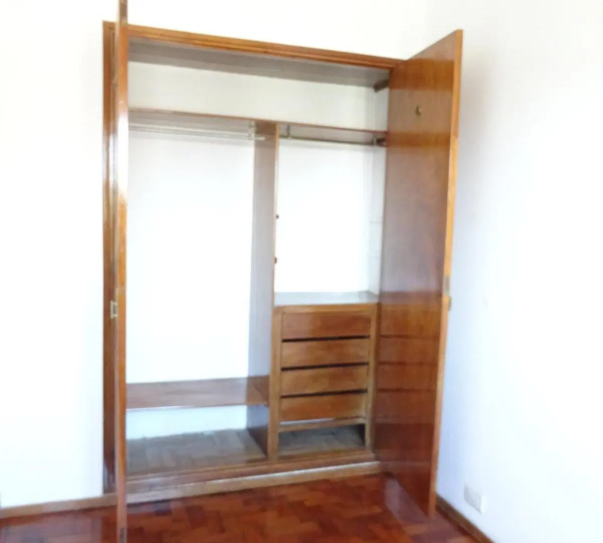 Departamento de 4 ambientes en Mataderos a nuevo con Terraza 4