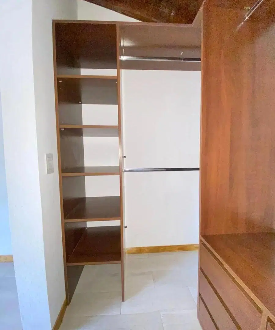 Casa de 5 ambientes en Morón con garage y Terraza 4