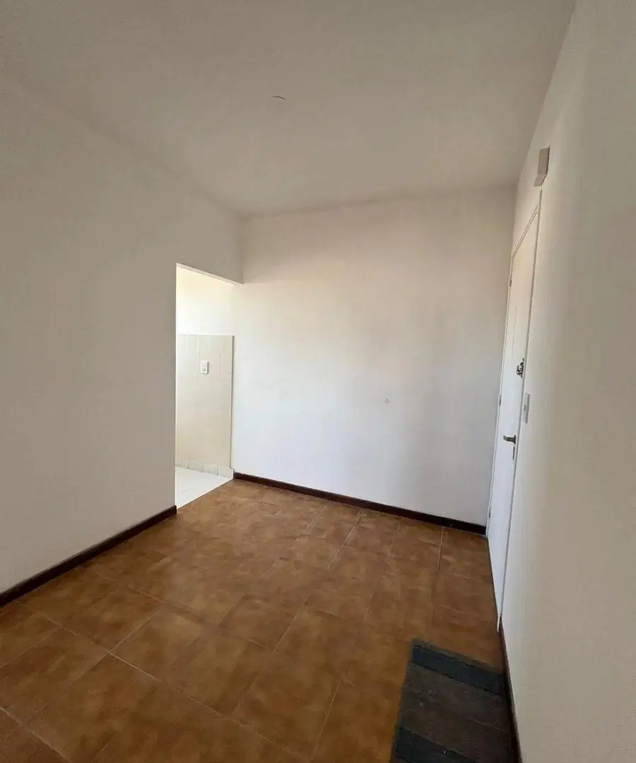 Departamento en Venta de 2 ambientes en Ramos Mejia Sur muy luminoso 2