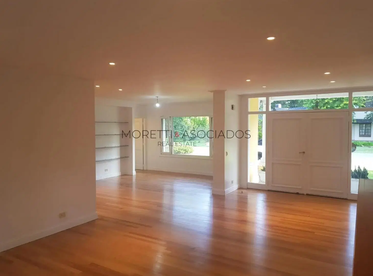 Casa en Alquiler San Diego C.C Impecable 1