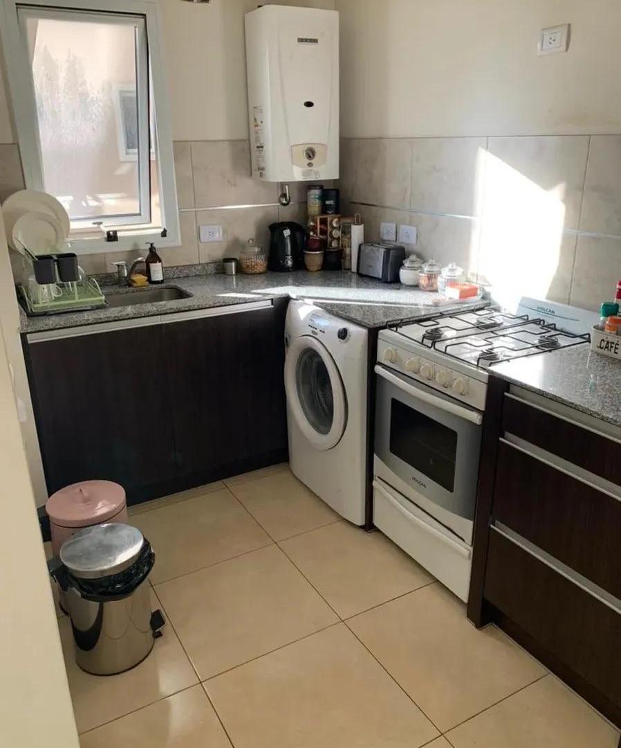 Foto de Hermoso Departamento en Haedo 2 ambientes con balcon, imagen 2