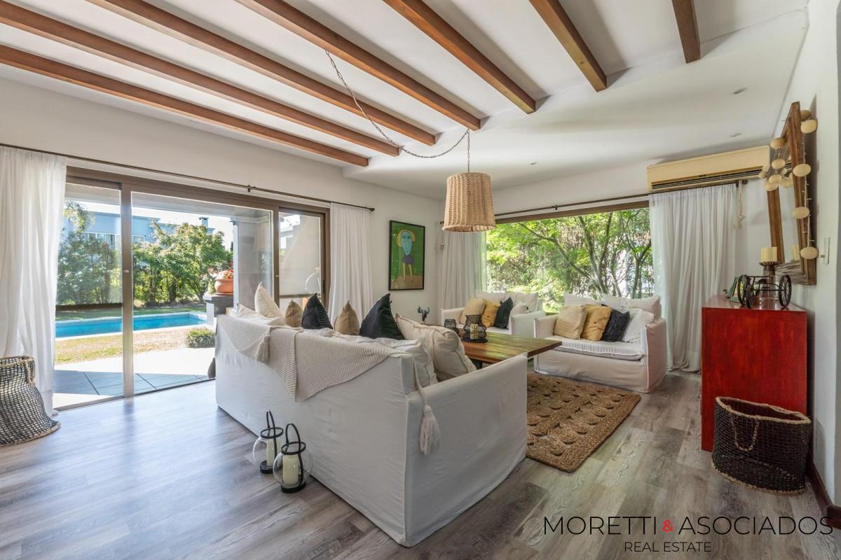 Foto de Venta de fabulosa casa en La Alameda Nordelta, imagen 2