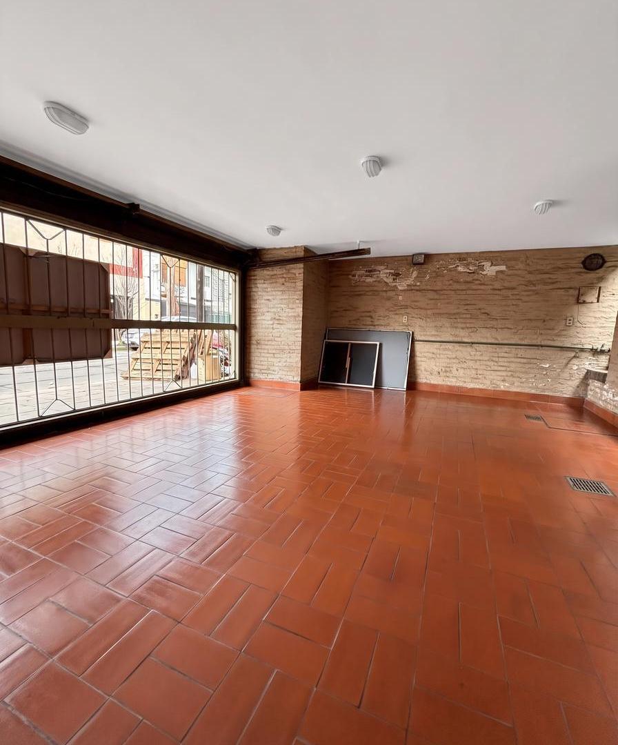 Foto de Excepcional Casa en Ramos Mejia, imagen 2