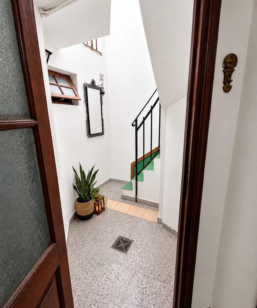 Foto de VENTA | PH DE 4 AMBIENTES | CABALLITO SUR | SIN EXPENSAS | CON PATIO, imagen 4