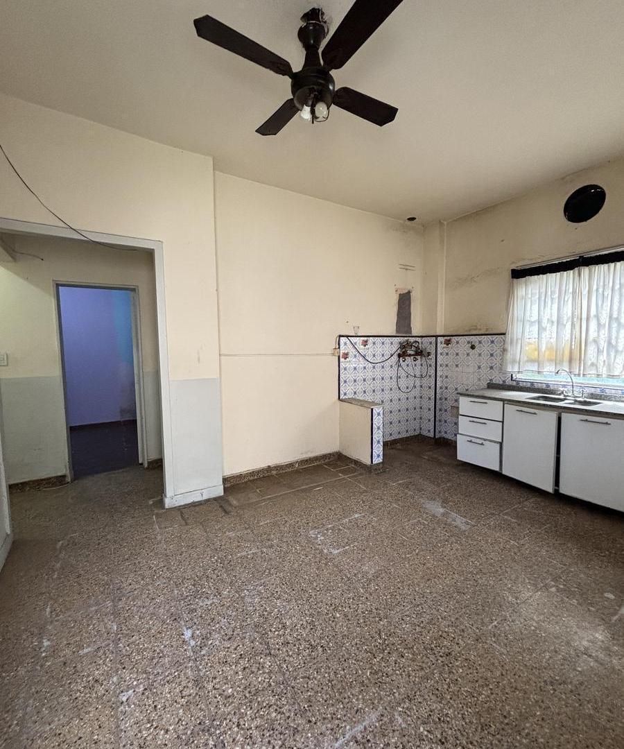 Foto de VENTA | Casa | RAMOS MEJIA | OPORTUNIDAD FLIPPING SOBRE LOTE PROPIO, imagen 5