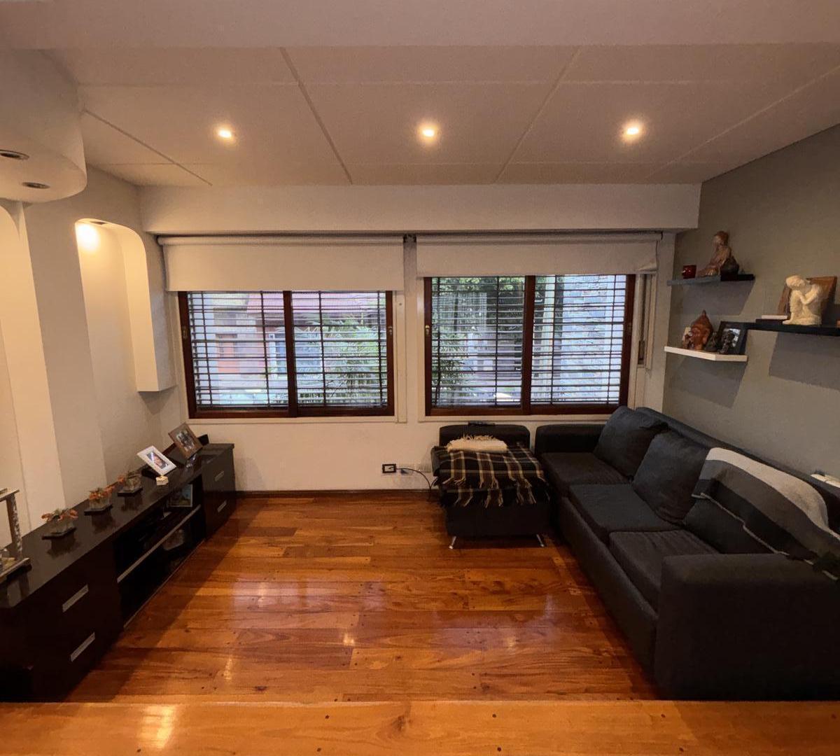Foto de VENTA | CASA | RAMOS MEJÍA | 7 AMBIENTES | PISCINA PARRILLA Y COCHERA, imagen 5