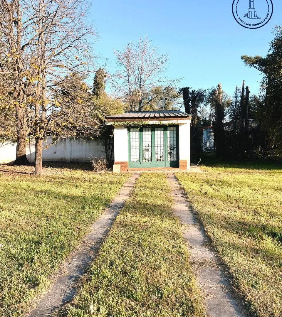 Casa quinta sobre R9 Funes 3