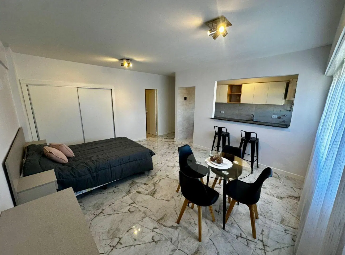 Departamento en Guemes 4