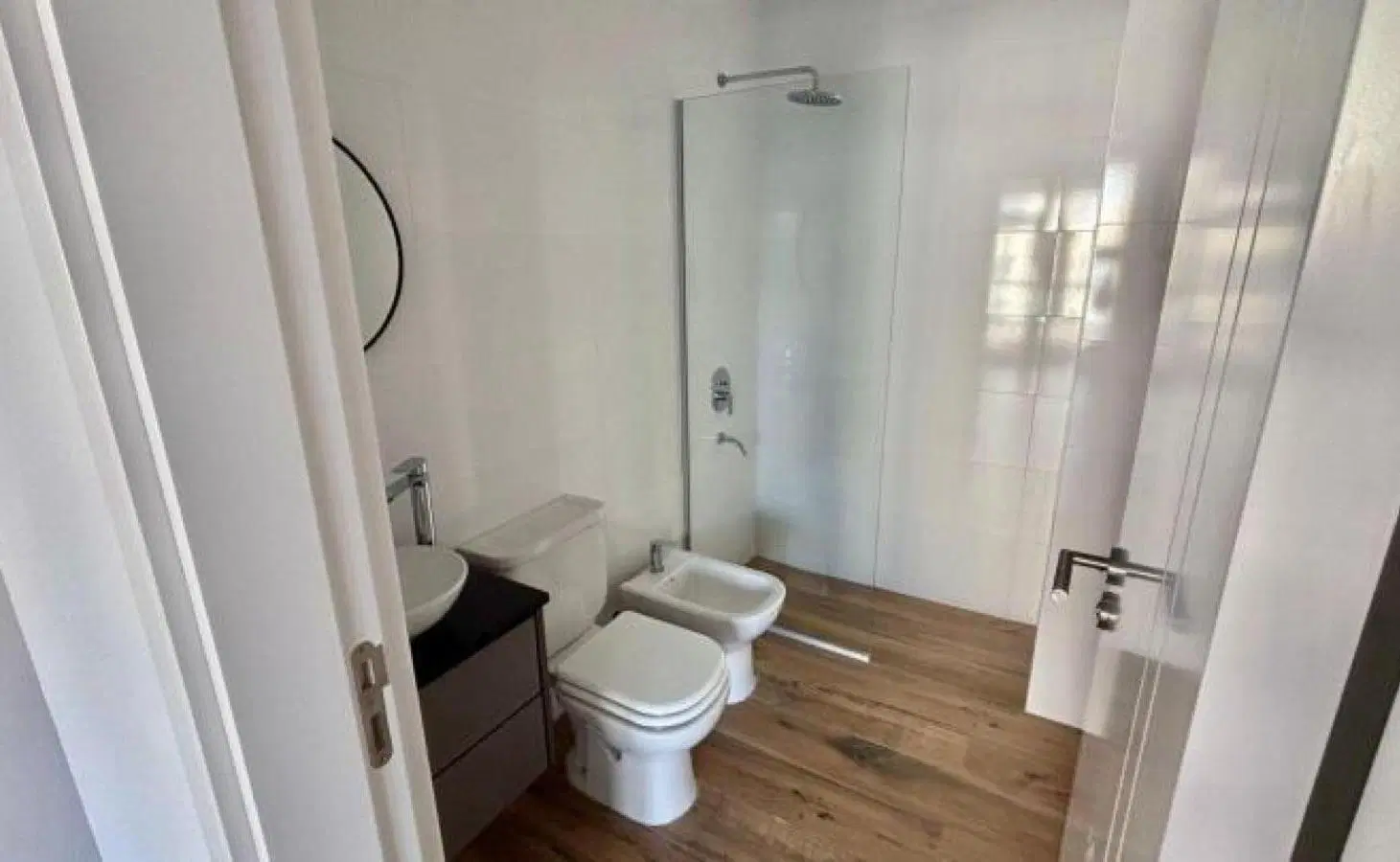 Depto loft estudio amoblado y con cochera zona Aldrey 4